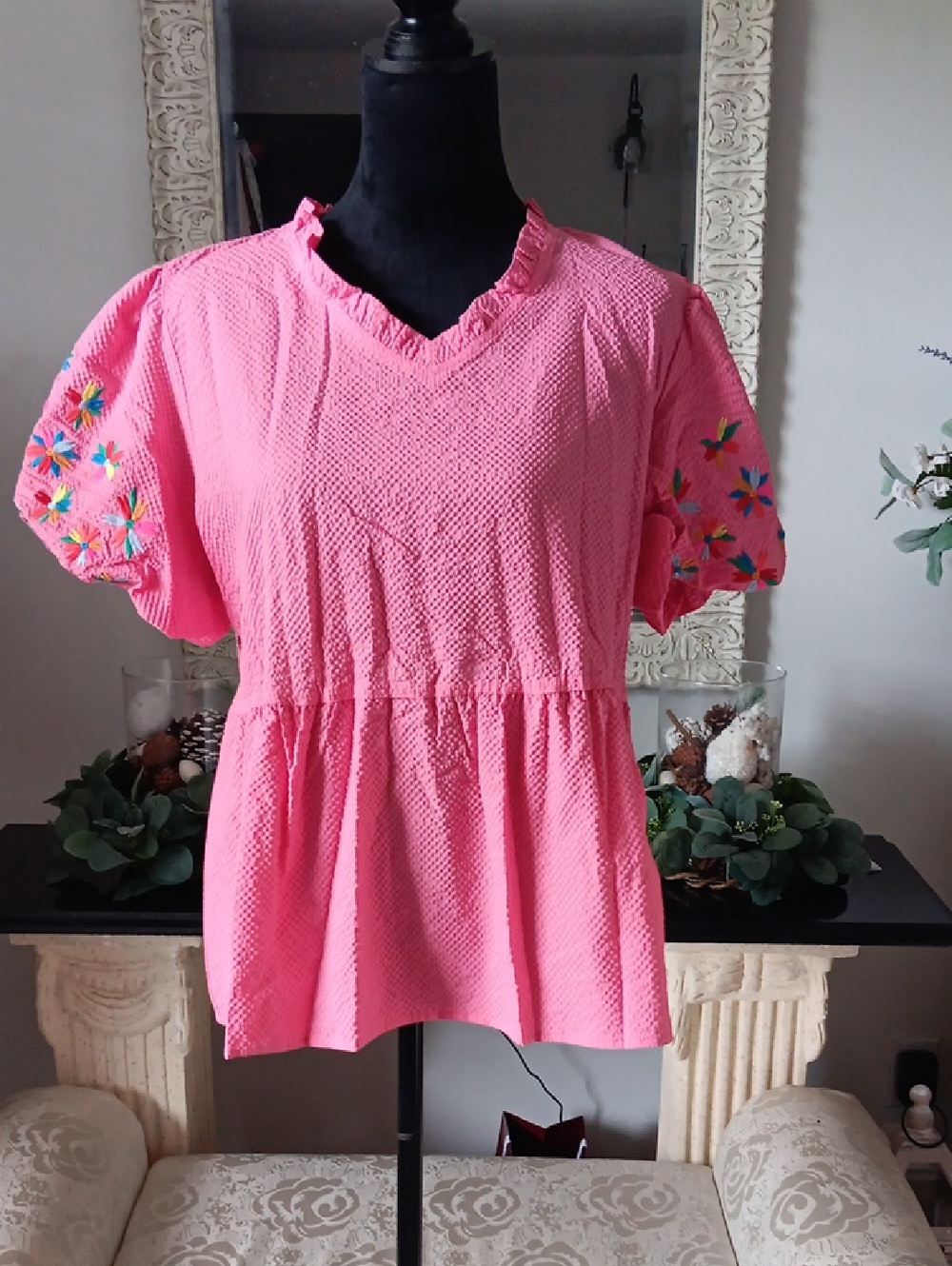 Women's Pink Embroidered Puff-Sleeve Peplum Top